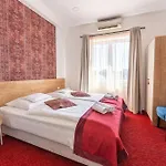 Oazis Hotel***