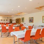 Hotel Oazis Hotel*** 3*