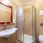 Ξενοδοχείο Oazis Hotel*** 3*