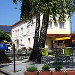 Hotel Oázis Hotel*** 3*