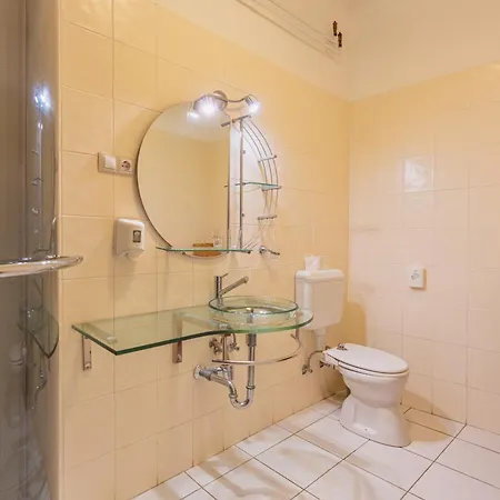 Szálloda Oázis Hotel*** 3*