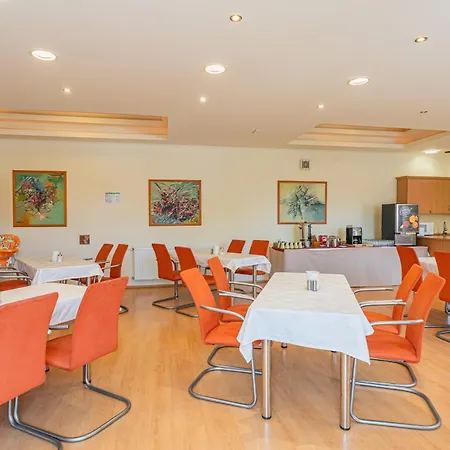 Hotel Oazis Hotel*** 3*
