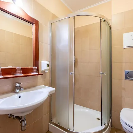 Hotel Oazis Hotel*** 3*