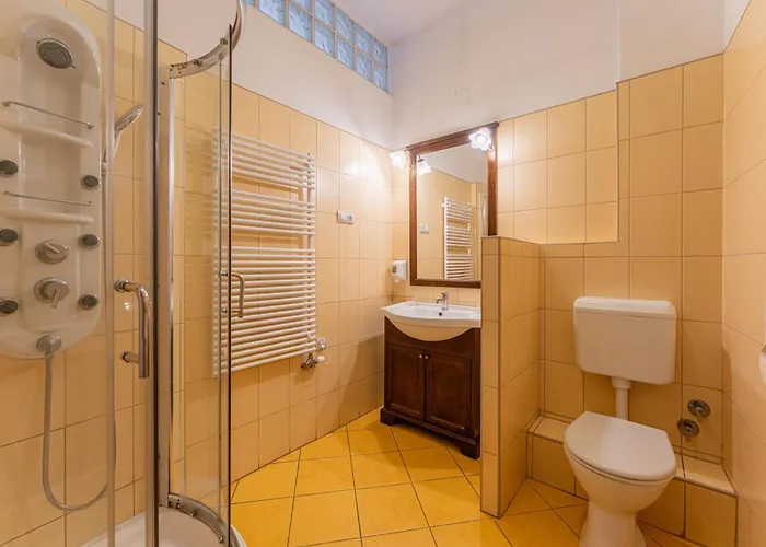 Отель Oazis Hotel***