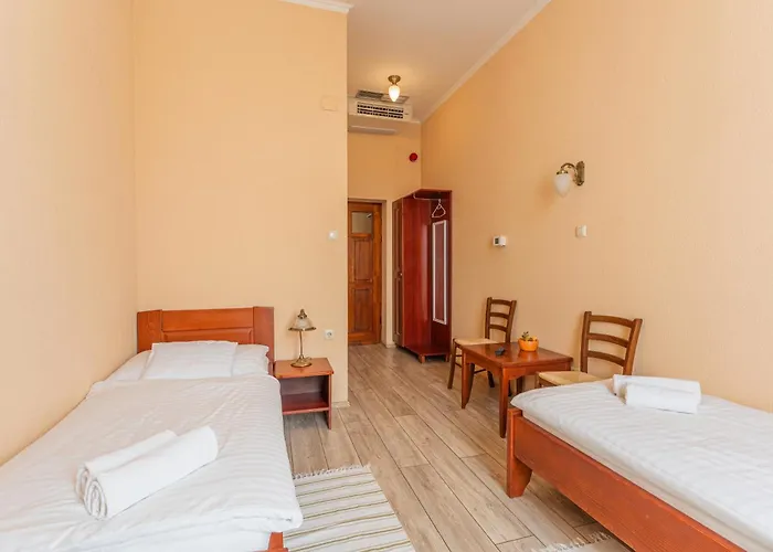 Отель Oazis Hotel*** Надьканижа