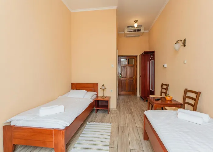 Oazis Hotel*** Надьканижа