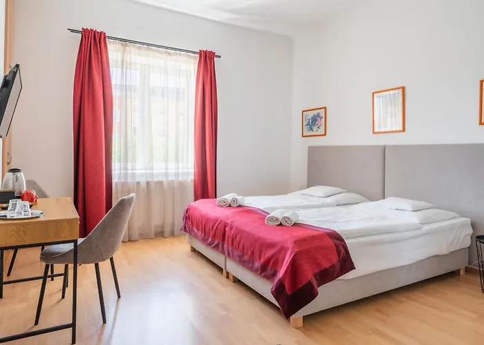 Отель Oazis Hotel*** Надьканижа